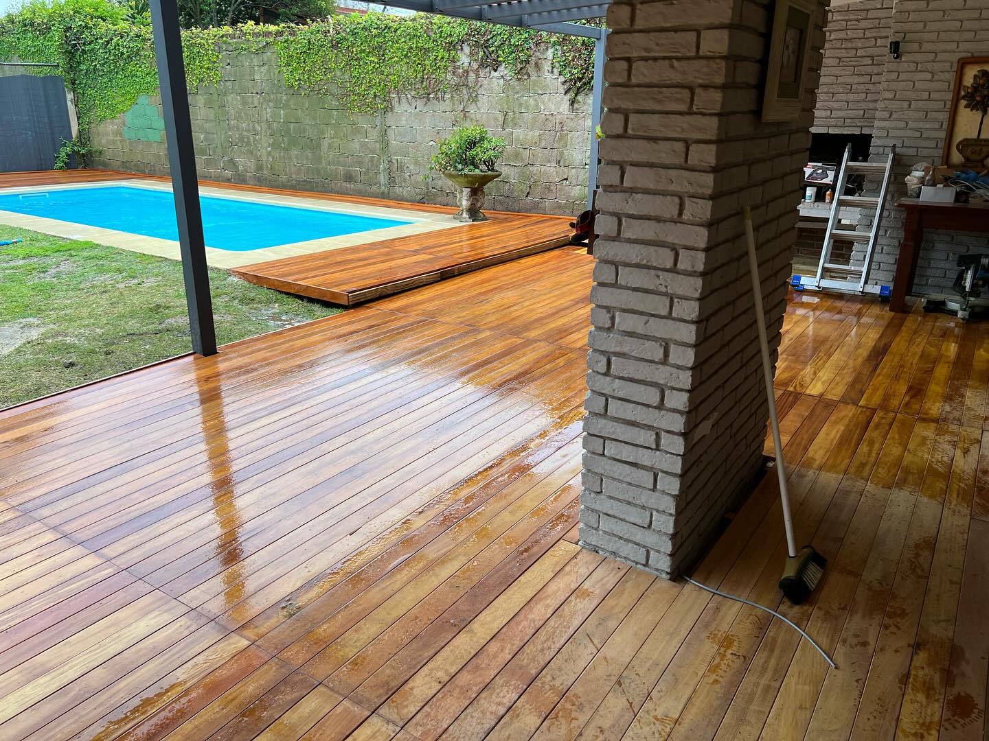 Deck hecho por FLOCEMAT - Barrio privado GBA